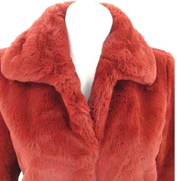 Bernardo Faux Fur Plush Jacket Amber Red Small New With Tag - Picture 7 of 8